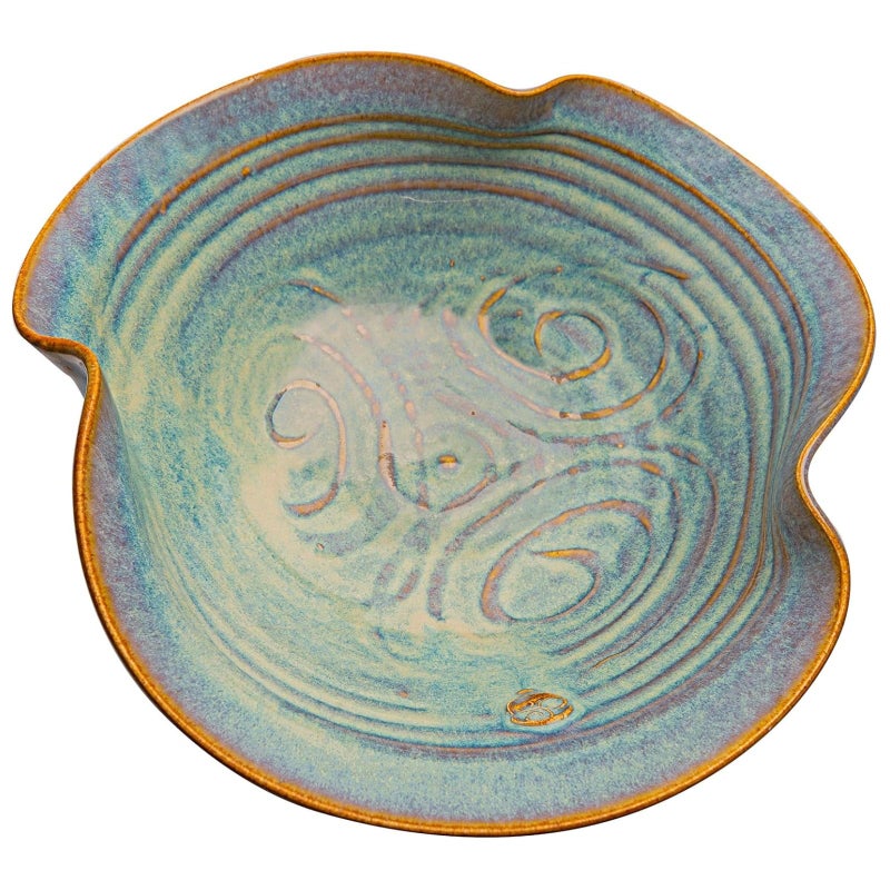 Castle Arch Pottery Ireland Castle Arch Pottery Irish Pottery Newgrange Bowl Hand-Glazed - Handcrafted In Ireland - Lead & Cadmium Free, Irish Gifts For Men & Women - 10x3.14 Inches 1000 ML (Large) - Image 3